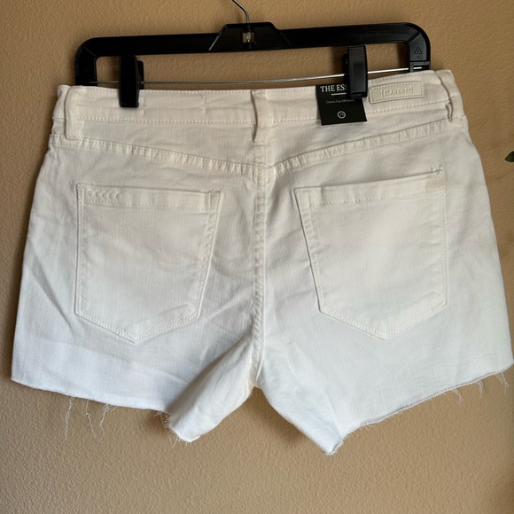Blank NYC distressed cut off white denim jean shorts size 29 - Picture 2 of 10